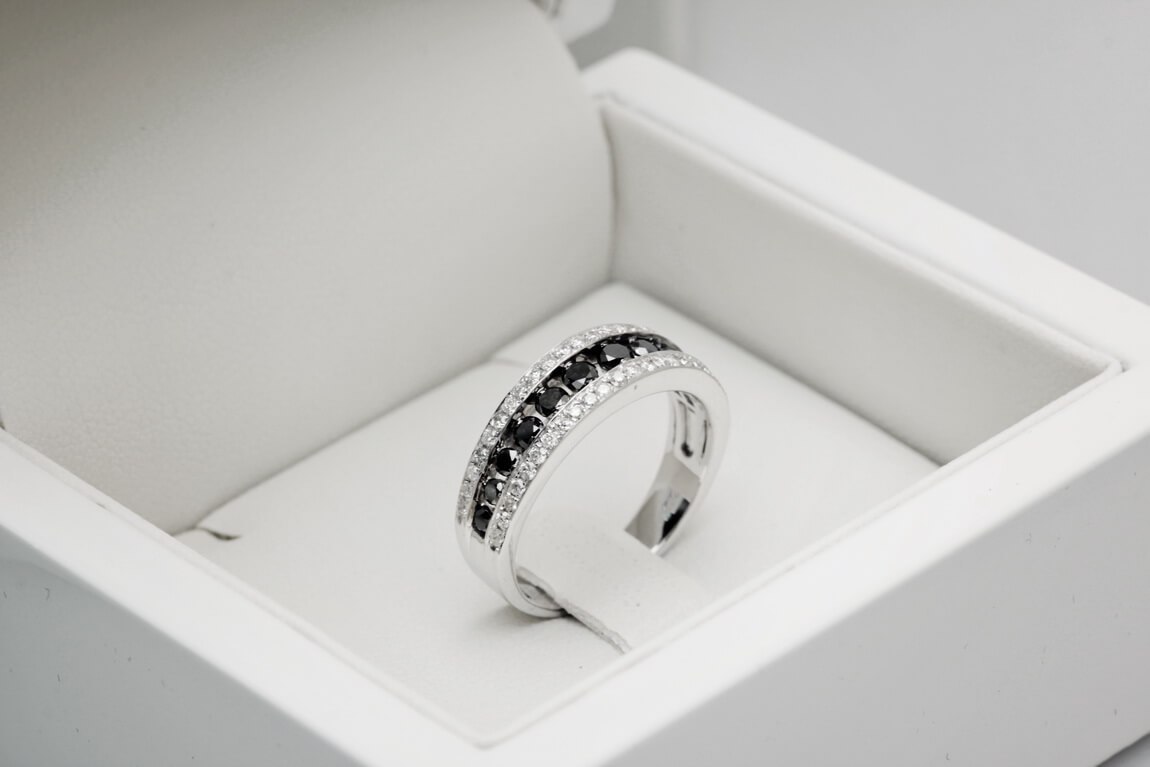 Złoty pierścionek PBD3813 - Diament